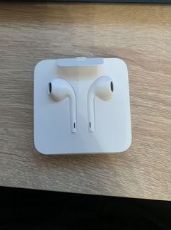 Наушники apple earpods