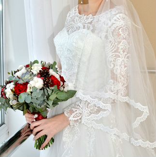 Продается Свадебное платье и шубка