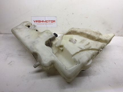 Бачок омывателя Audi A4 2.0 tfsi