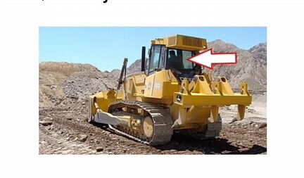 Стекло заднее на бульдозер John Deere 850 J-II