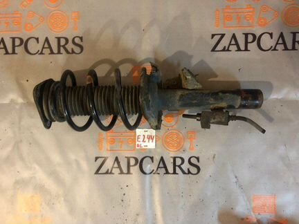 Стойка подвески передняя левая Mazda 3 BL Z6 2009