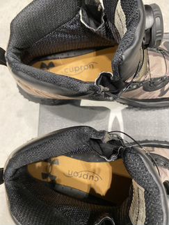 Продам кроссовки Underarmor 42 размер