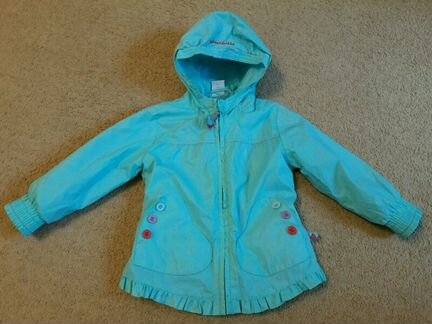 Легкая куртка-ветровка на девочку
