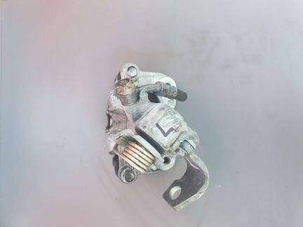 Суппорт задний левый Honda Civic 4D