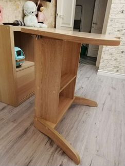 Стол