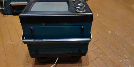 Телевизор старый СССР