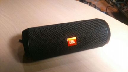 JBL Flip 4