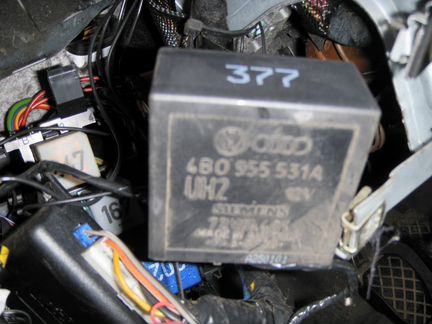 Реле стеклоочистителя 4B0955531A vw audi skoda
