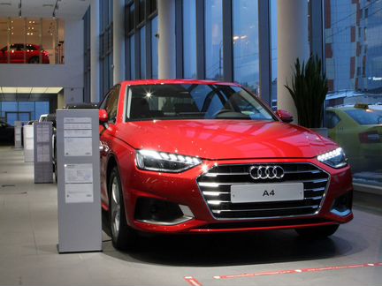 Audi A4 2.0 AMT, 2020