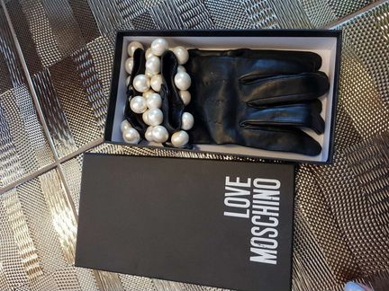 Перчатки Love Moschino