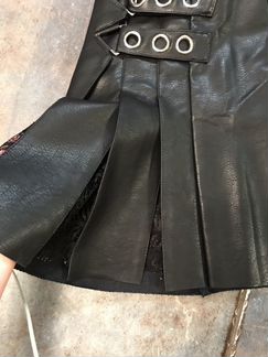 Чёрная кожаная юбка