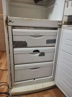 Холодильник на запчасти