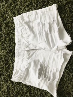 Джинсовые шорты итальянского бренда OVS