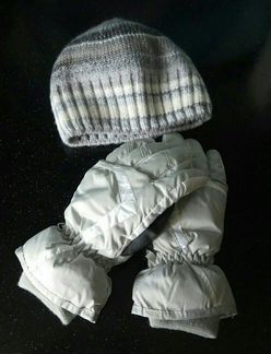 Зимние перчатки и шапка в подарок