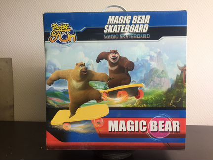Радиоуправляемый медведь на скейтбордe Magic Bear
