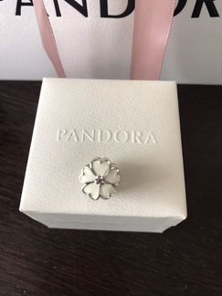 Pandora новый шарм