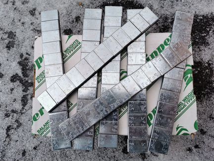 Грузики балансировочные самоклеющиеся стальные