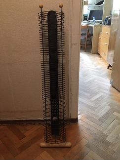 Подставка для дисков