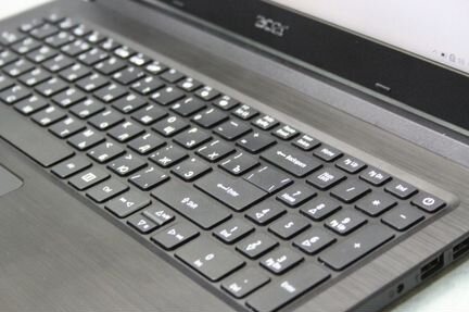 Игровой ноутбук Acer i5/GeForce 820/1000GB