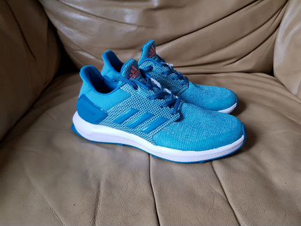 Кроссовки Adidas новые детские 37 р