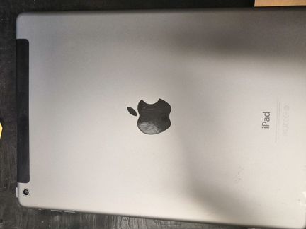Планшет iPad Wifi Cell32Gb куплен Манхэттен США