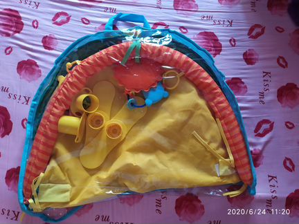 Развивающий коврик