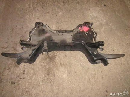 Передний подрамник для Пежо 308 2011гв