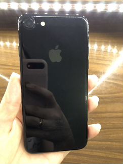 Телефон iPhone 7 256Gb