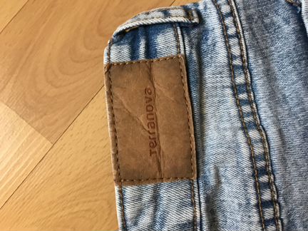 Джинсы Terranova