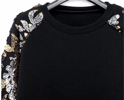 Толстовка с блестками