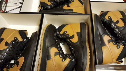 Зимние кроссовки nike AIR force 1 duckboot us-8