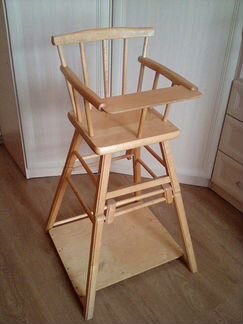 Стул для кормления
