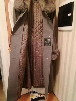 Пальто зимнее серое размер 46-48 мех песец пр-во з