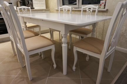 Стол кухонный белый