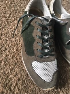 Кроссовки кожа