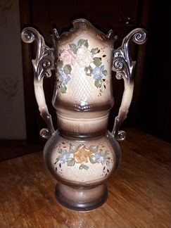 Керамическая ваза