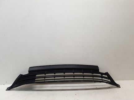Решетка бампера передняя Toyota Rav4 45 2016-2019