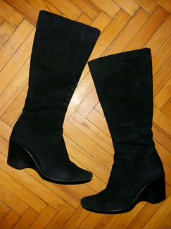 Замшевые сапожки на меху