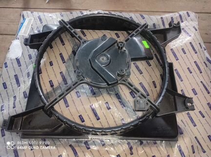 Диффузор радиатора двигателя Hyundai Accent 1.5 20