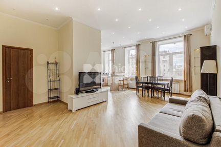 4-к квартира, 130 м², 7/8 эт.