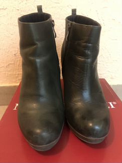 Полусапожки женские