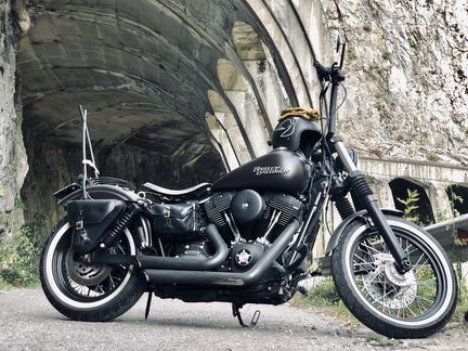 Harley-Davidson Dyna Street Bob