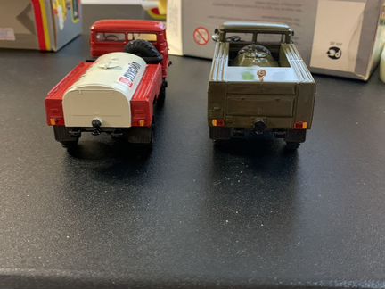 Газ 66 1:43 Агат Лукойл, хаки