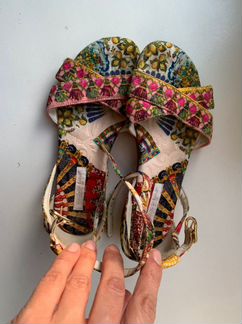 Обувь на девочку 31-32-33 размер