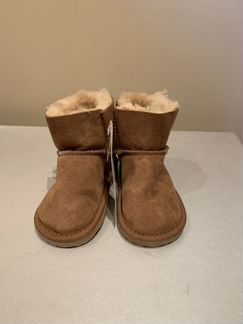 Угги новые. Размер 7. Оригинал