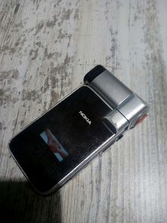 Телефон Nokia N93i