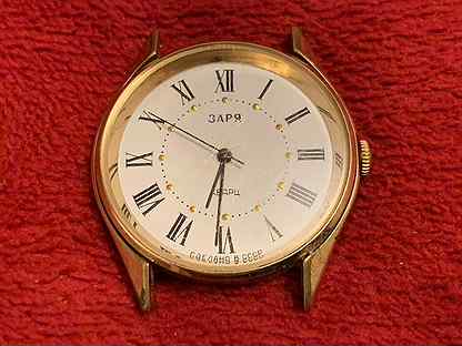 Авито позолоченные часы. Часы Заря 1956 кварцевые. Часы Заря кварц СССР. Часы наручные Заря кварц 1956. Часы Заря кварц.