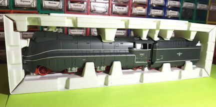 Паровоз BR 19 brawa HO dampflokomotive 19 1001