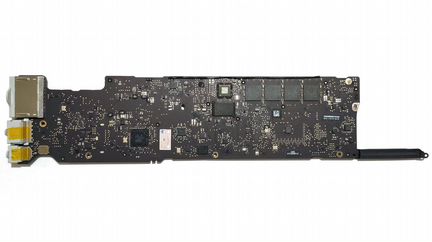 MacBook Air материнская плата A1466 i7/1.7ггц 4гб