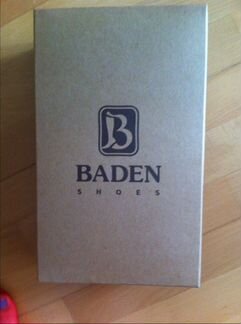 Новые замшевые босоножки Baden 38